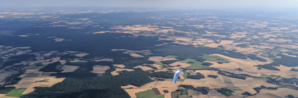 Fin de journée sous un ciel décrépit, avec Régis